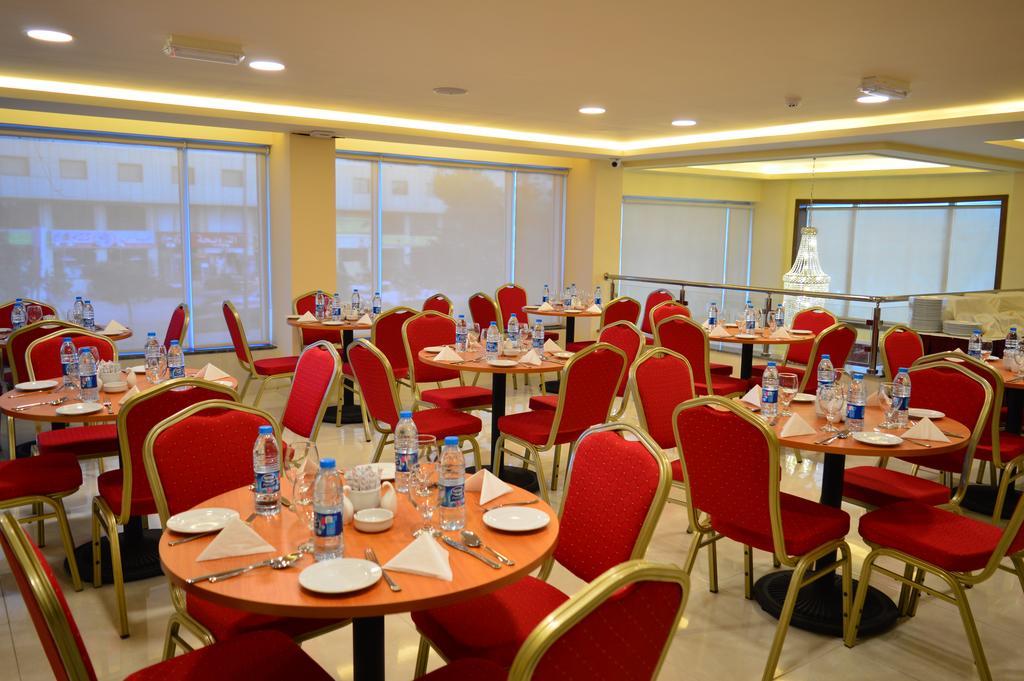 Ream Hotel Amman Exterior foto