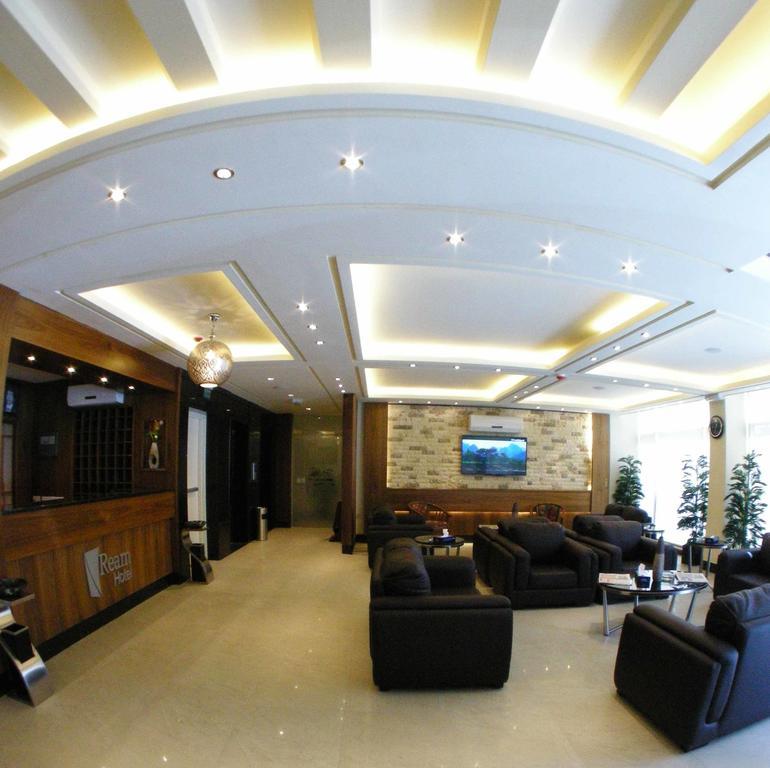 Ream Hotel Amman Exterior foto