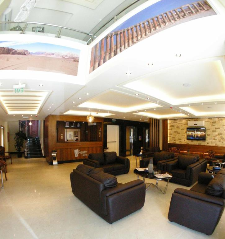 Ream Hotel Amman Exterior foto